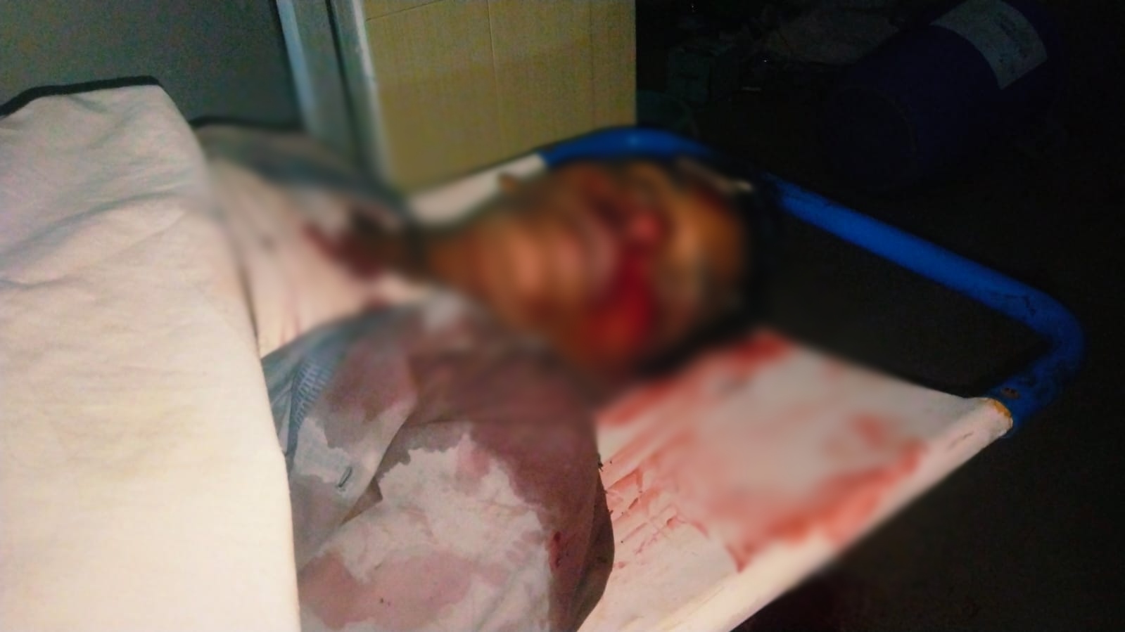 भरवीडीह निवासी मनहरण कमल (61) रेलवे में चौकीदार के पद पर कार्यरत थे।