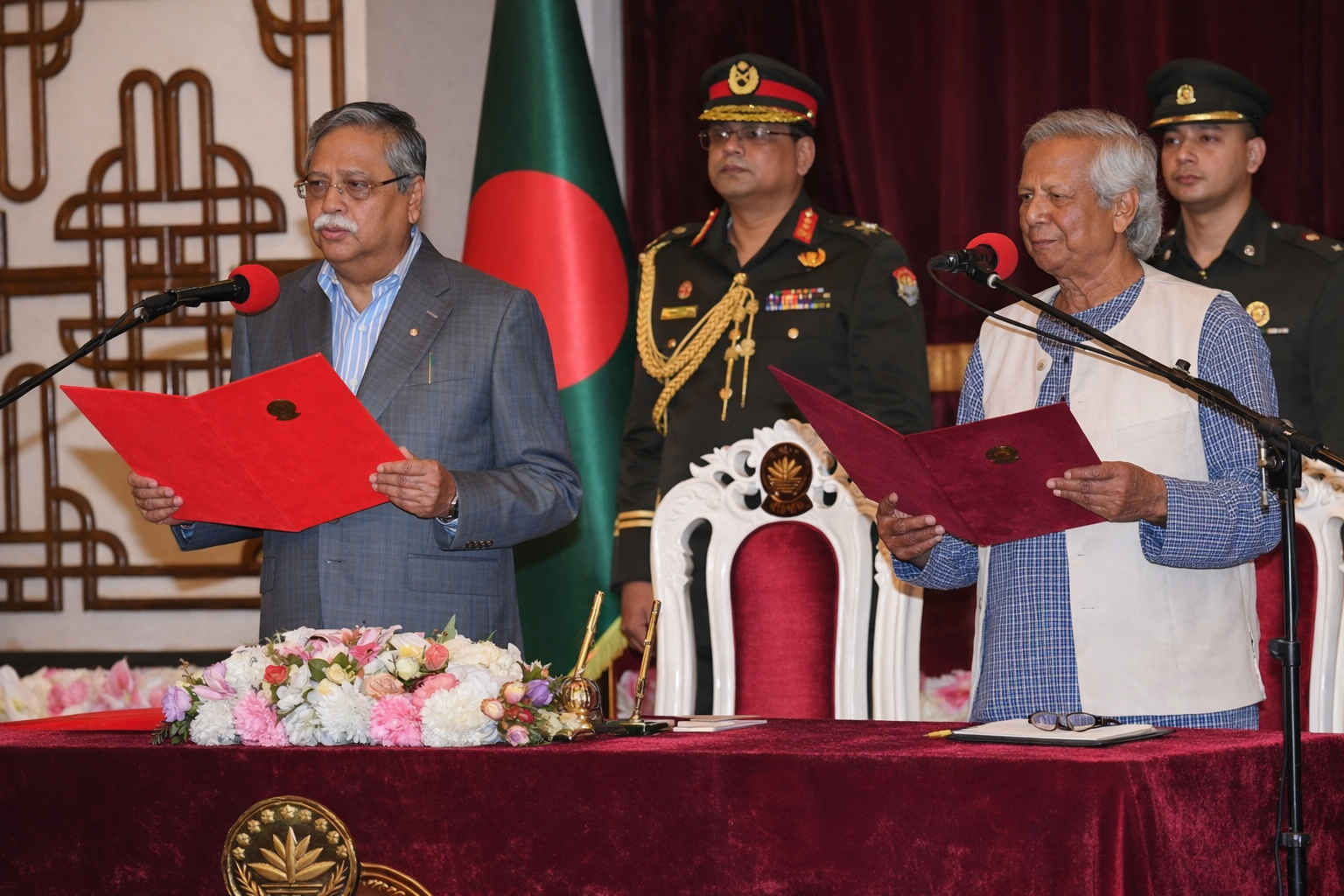 राष्ट्रपति मोहम्मद शहाबुद्दीन ने 8 अगस्त 2024 को मोहम्मद यूनुस को अंतरिम सरकार के मुखिया की शपथ दिलाई थी, इससे 3 दिन पहले यानी 5 अगस्त को शेख हसीना का तख्तापलट हुआ था।