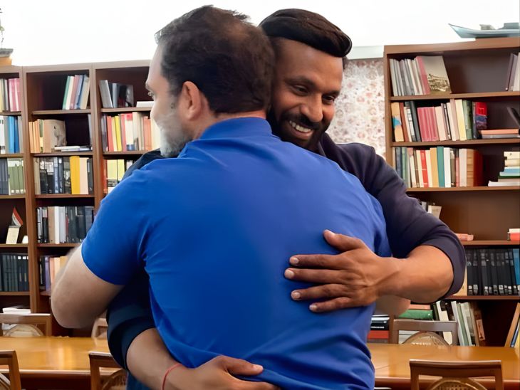 जिम ट्रेनर दीपक कुमार दिल्ली में राहुल और सोनिया गांधी से मिले। राहुल ने इसकी फोटो इंस्टाग्राम पर शेयर की हैं। उन्होंने लिखा- उत्तराखंड के भाई ‘मोहम्मद दीपक’ से मुलाकात, एकता और साहस की ऐसी लौ हर भारतीय युवा में जलनी चाहिए।