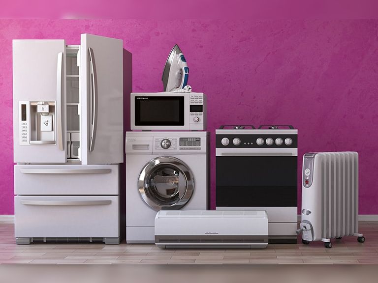 फ्रिज, वॉशिंग मशीन जैसे वाइट गुड्स की मांग ठंडी, वायर-केबल में उछाल। - Dainik Bhaskar