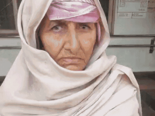 सत्यवान का पता लगाने के लिए उसकी मां धनपति परिवार के लोगों के साथ एसपी से मिलने पहुंची थीं।