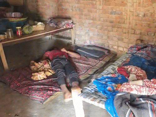 जंगल के तालाब से पुलिस ने कुल्हाड़ी बरामद किया है। और आरोपी को भी गिरफ्तार कर लिया गया है। - Dainik Bhaskar