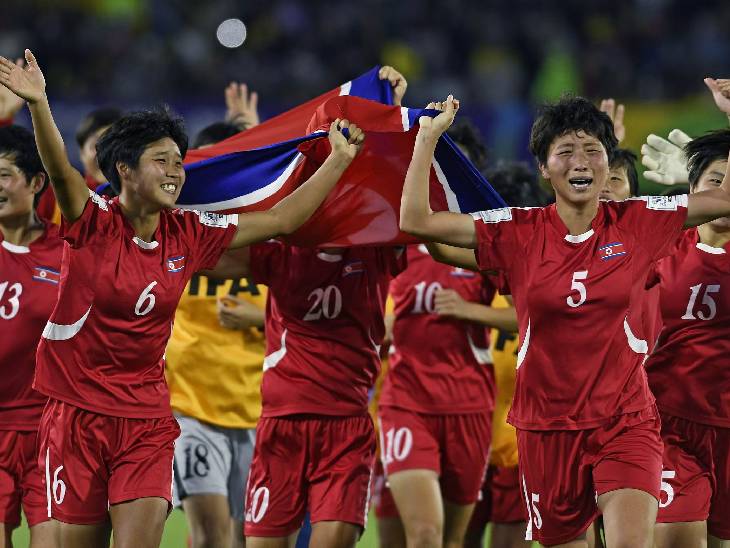 सितंबर 2024 में नॉर्थ कोरिया की नेशनल महिला फुटबॉल टीम ने U-20 विमंस वर्ल्ड कप जीता था।   - फाइल फोटो - Dainik Bhaskar