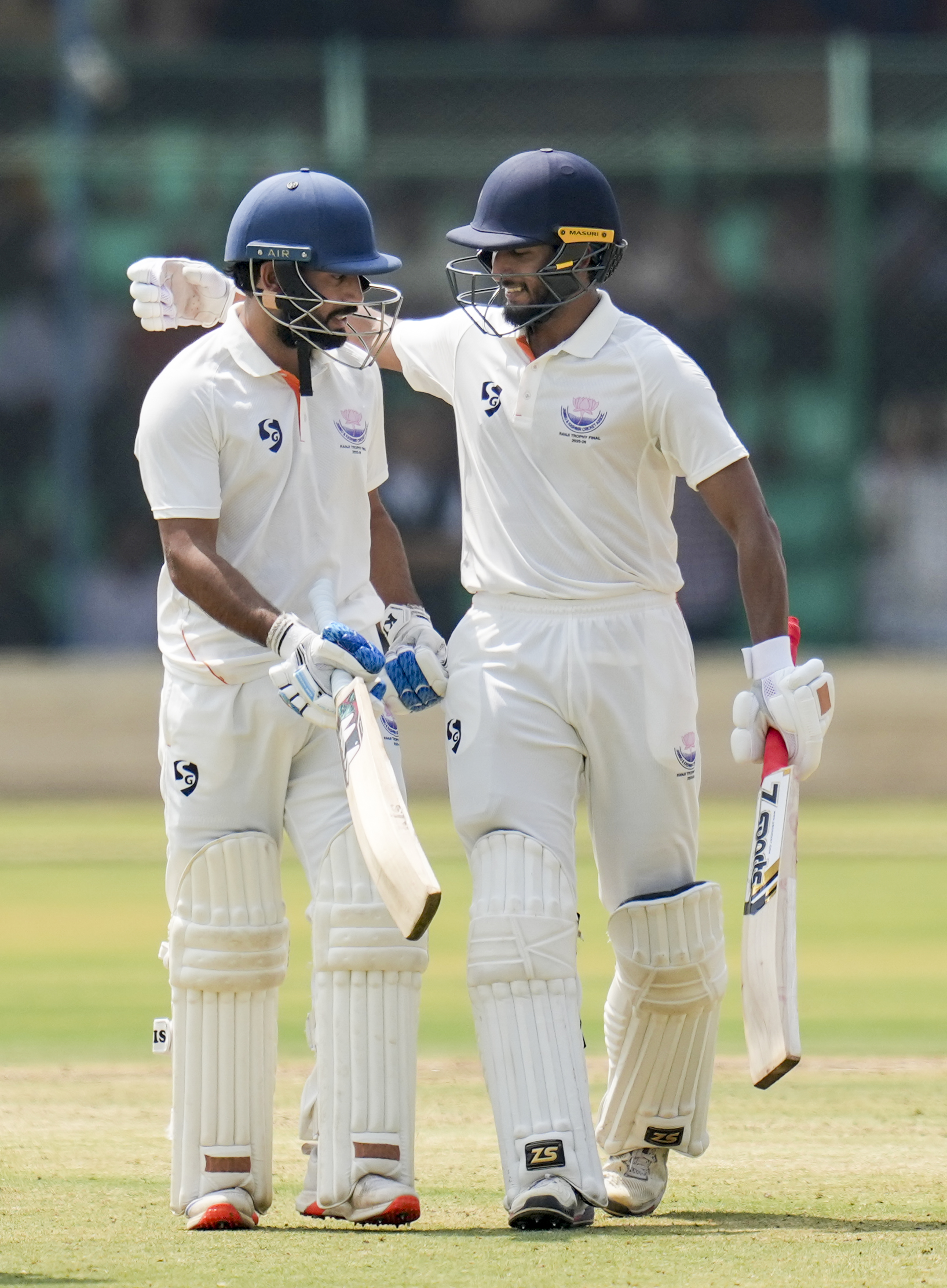 शुभम पुदीर ने यावर हसन के साथ दूसरे विकेट के लिए शतकीय साझेदारी की।