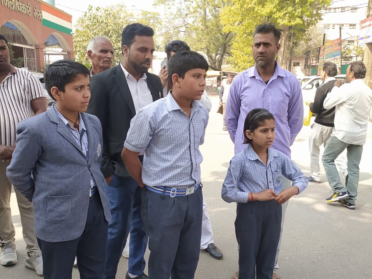 Shaheed Dwar Gram Bana Shaheed Smriti Dwar Appeal | Pawan Kumar Family Aid