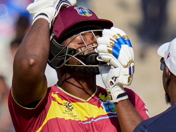 बॉश की गेंद लगने के बाद शेफर्ड का कन्कशन चेक हुआ।