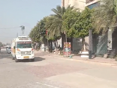 रिंकू सिंह का पार्थिव शरीर नोएडा से अलीगढ़ लाया गया।