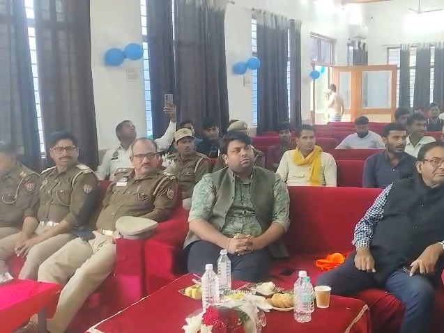 Mainpuri RTO Launches Ricky E-Rickshaw for Safety & Pollution Control