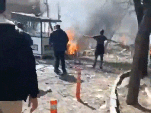 इजराइल ने ईरान के पूर्व राष्ट्रपति महमूद अहमदीनेजाद के घर पर हमला किया है।