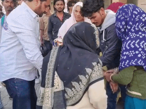 Mother wailing over her son's death