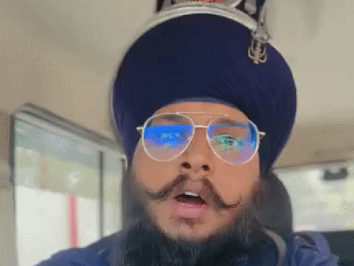 पंजाबी मॉडल के शराब-सिगरेट पीने के VIDEO पर बवाल:  चंडीगढ़ के निहंग बोले- माफी मांग, नहीं तो प्रसाद दे देंगे; युवती बोली-गलती हो गई – Jalandhar News