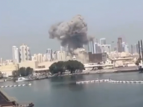 ईरान ने बहरीन में अमेरिकी मिलिट्री बेस पर हमला किया है।