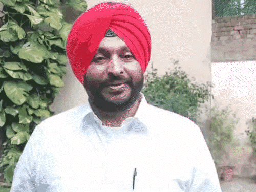 केंद्रीय राज्य मंत्री रवनीत सिंह बिट्टू ने सिद्धू परिवार की खूब तारीफ की। - Dainik Bhaskar