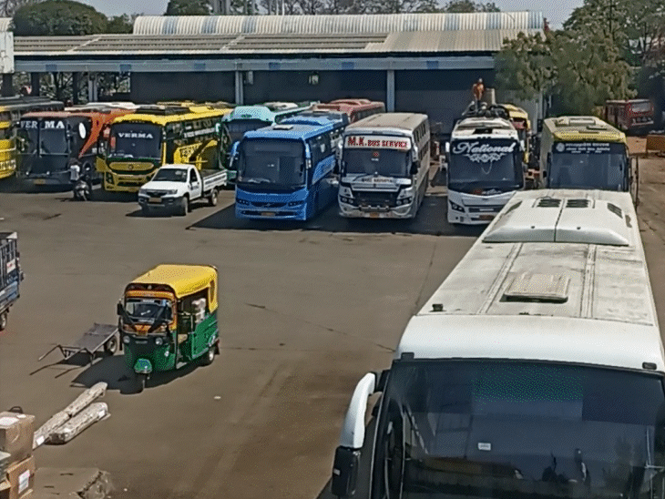 हड़ताल से दो दिन पहले ही ऑनलाइन बुक किए गए टिकट कैंसिल कर दिए गए।