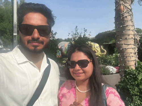 दुबई में फंसे गुरप्रीत सिंह और उनकी पत्नी की फाइल फोटो।