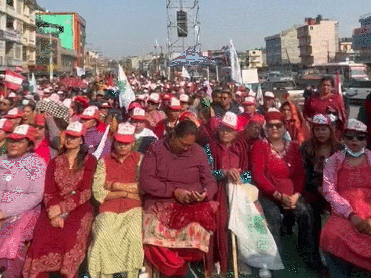 नेपाल में 275 सीटों के लिए 5 मार्च को वोटिंग होनी है। इसमें 1 करोड़ 90 लाख लोग वोट डालेंगे।