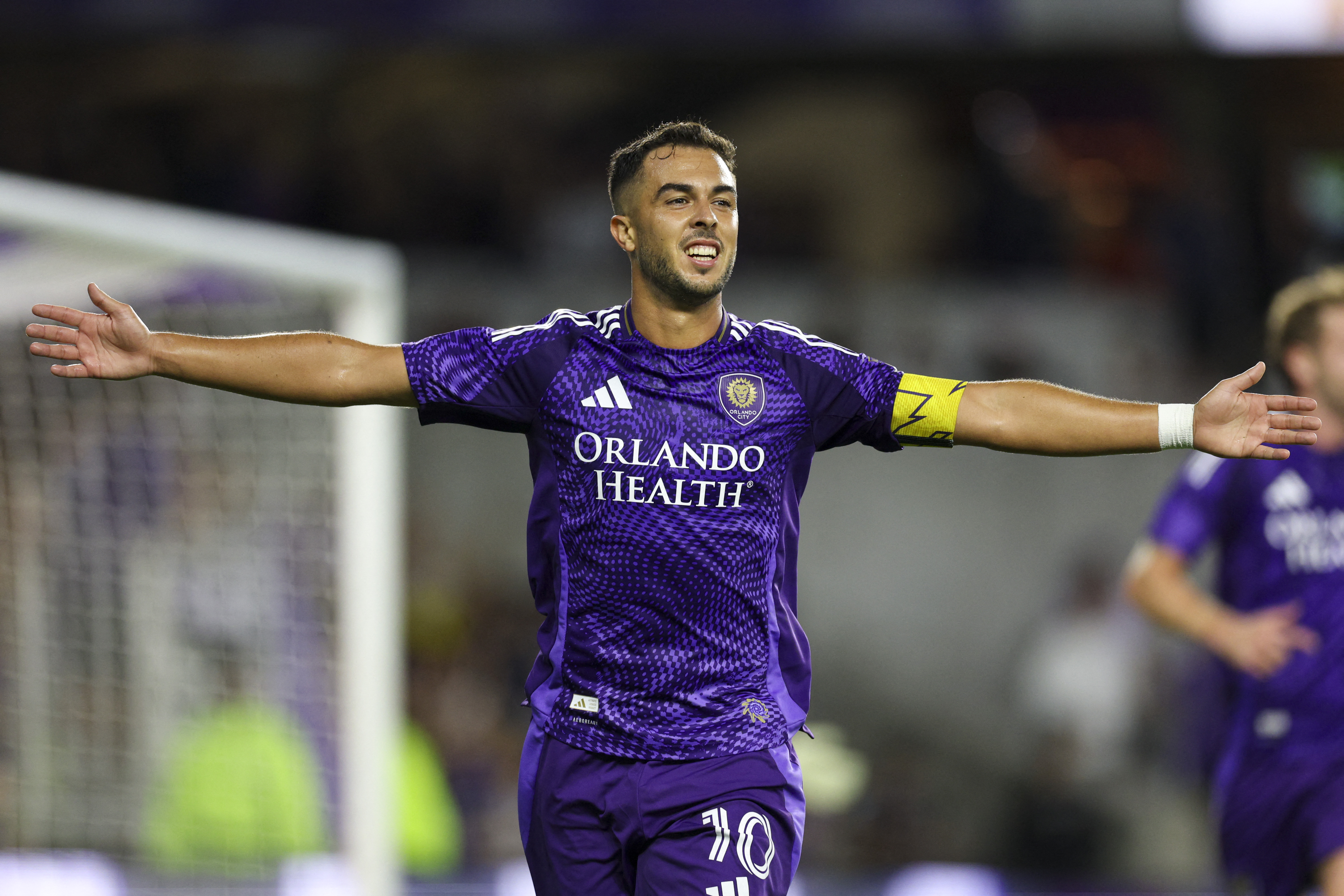 मार्टिन ओजेडा के गोल ने ओरलैंडो को 2-0 से आगे कर दिया।