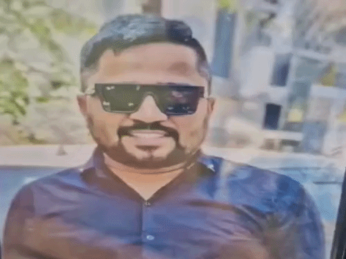 मृतक शुभम की फाइल फोटो। - Dainik Bhaskar