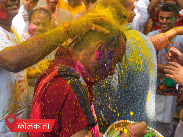 आज देशभरात होळी: राजस्थानमध्ये परदेशी पाहुण्यांनी रंग-गुलाल उधळला; अखिलेश यादव यांनी मनोज तिवारीवर व्हिडिओ गाणे बनवले