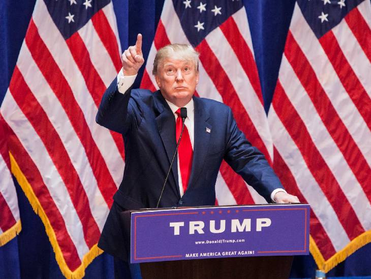 डोनाल्ड ट्रम्प ने 2016 में कहा था- हम शासन बदलने की बेकार और खर्चीली नीति बंद करने वाले हैं।    - फाइल फोटो - Dainik Bhaskar