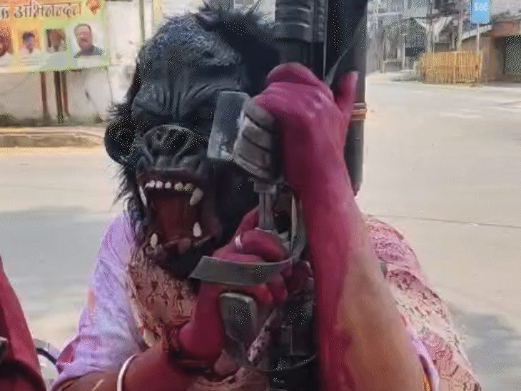 भागलपुर में कुछ इस अंदाज में लोगों ने मनाई होली।