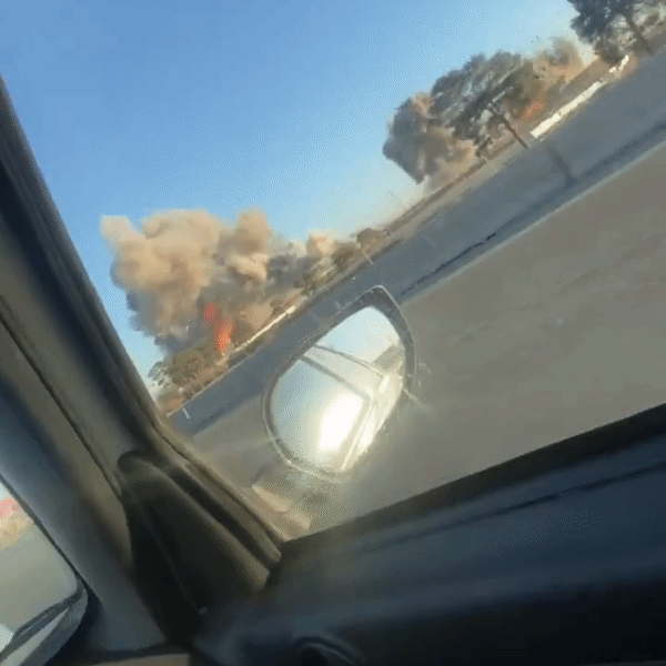 ईरान की राजधानी तेहरान में इजराइली हमले का फुटेज।