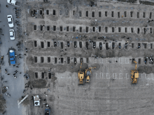 UN के मानवाधिकार कार्यालय ने ईरान में एक लड़कियों के स्कूल पर हुए हमले की जांच कराने की मांग की है। इस हमले में 150 छात्राओं की मौत हुई थी। हालांकि, यह नहीं बताया गया कि इस हमले के लिए कौन जिम्मेदार है। हमला 28 फरवरी को हुआ था। 3 मार्च को अंतिम संस्कार किया गया।