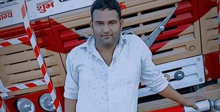 ये तस्वीर राहुल की है जिसकी भाई ने गोली मारकर हत्या कर दी।