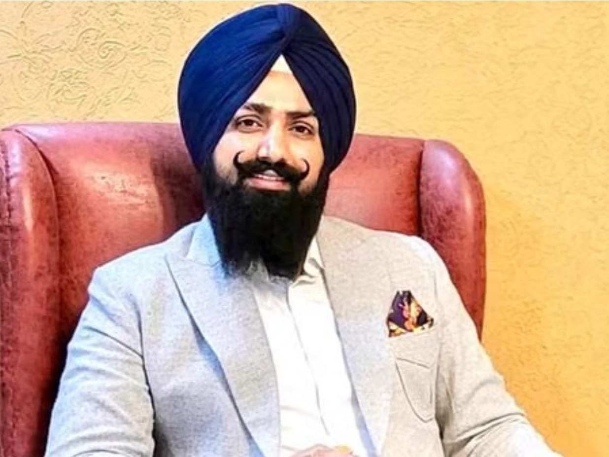 Raikot Roop Raikot Congress Councillor Arrested | Assault NRI Parents
