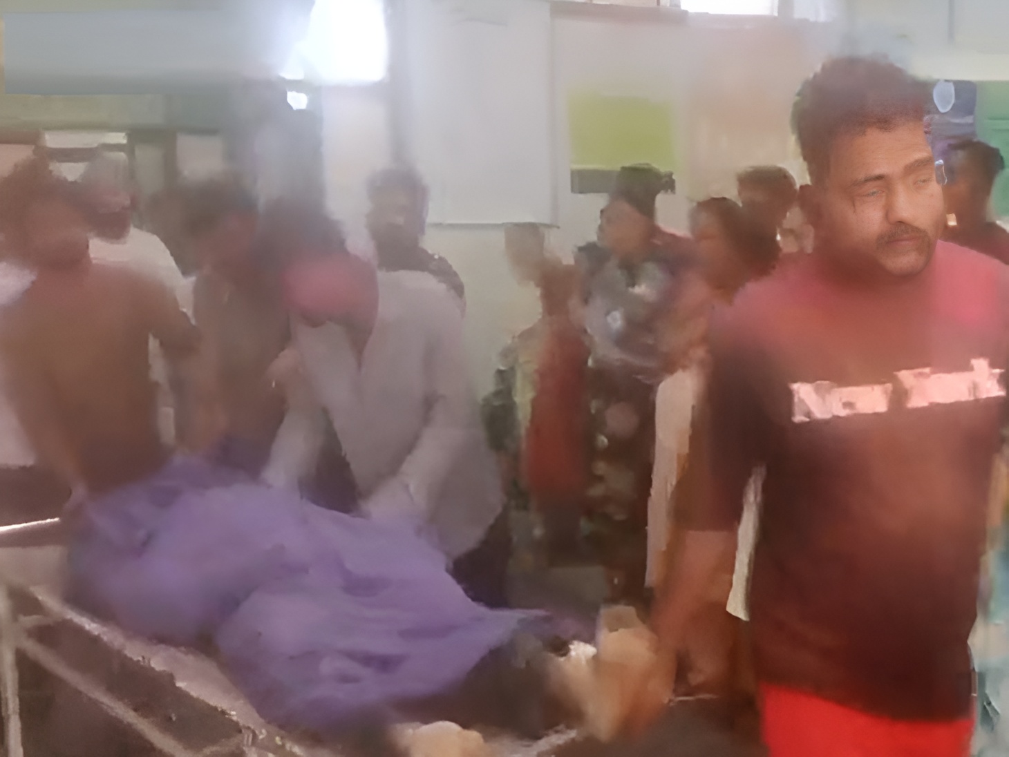 घायलों को अंबाला के अस्पताल पहुंचाया गया।