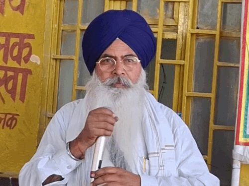 रोडवेज कर्मचारियों ने मांगे पूरी नहीं करने पर आंदोलन की चेतावनी दी है।