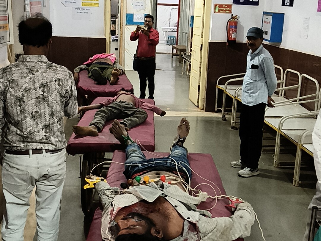 हादसे में तीन की मौत हो गई है। - Dainik Bhaskar