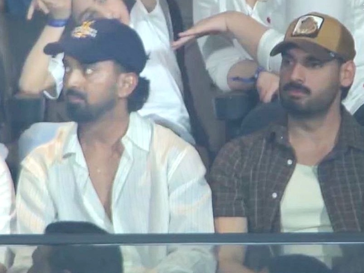 IND vs ENG: भारत-इंग्लैंड का T20 सेमीफाइनल मैच देखने पहुंचे सेलेब्स, वरुण-अनिल कपूर आए नजर