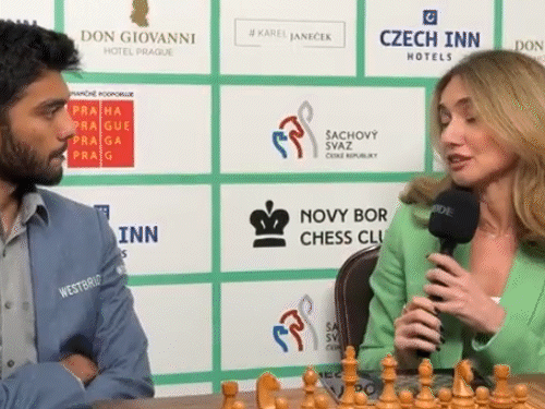 मैच के बाद ग्रैंडमास्टर केटी त्सात्सालाशविली से बातचीत की।