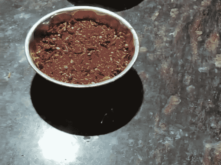 मिर्ची, सरसों सहित विभिन्न द्रव्यों से पूजन किया गया।