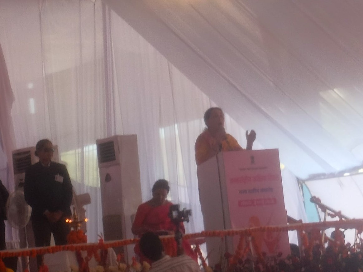 उप मुख्यमंत्री दिया कुमारी ने कहा- केंद्र और राज्य सरकार की अधिकांश योजनाओं का केंद्र बिंदु महिलाएं हैं।