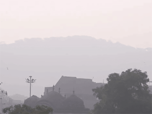 सेंटर फॉर रिसर्च ऑन एनर्जी एंड क्लीन एयर की रिपोर्ट में राजस्थान का भिवाड़ी प्रदूषण के मामले में देश का 7वां सबसे प्रदूषित शहर रहा था।