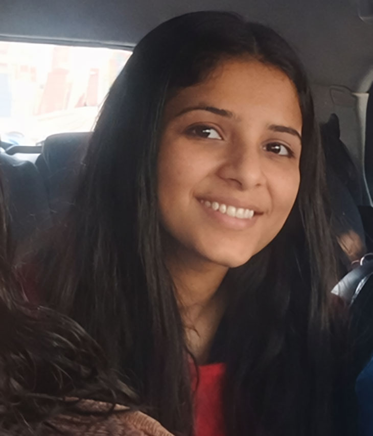 ये तस्वीर हिमशिखा की है, जो गुड़गांव में इंजीनियर थी।