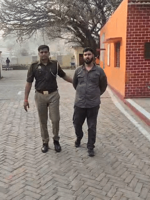 बहन की हत्या के मामले में पुलिस ने 24 घंटे के अंदर आरोपी हार्दिक को गिरफ्तार कर लिया।