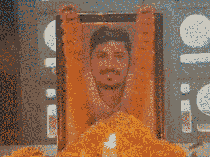 बीआरडी मेडिकल कॉलेज का थर्ड इयर का छात्र था आकाश पांडेय