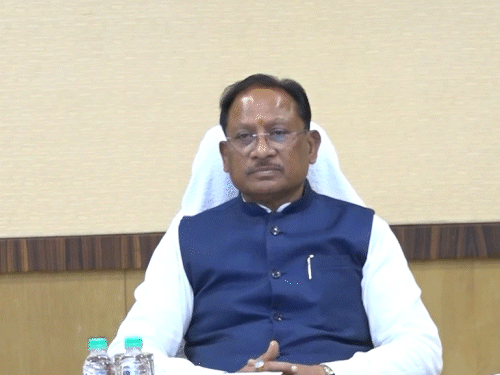 हाल ही में मुख्यमंत्री विष्णुदेव साय ने मंत्रालय में भर्ती परीक्षाओं की समीक्षा की थी। (फाइल फोटो)