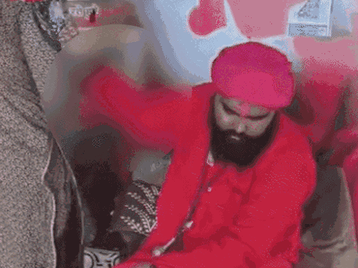 सिरसा में महिला के निजी अंगों से छेड़छाड़ का वीडियो सामने आने के बाद बाबा का विरोध हुआ था।