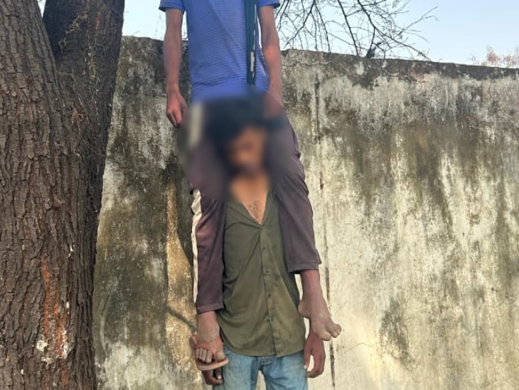 सुसाइड या हत्या, कारणों का पता लगाया जा रहा है।