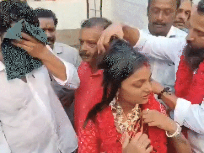 Kumbh Viral Girl Marries Boyfriend Director Calls It Love Jihad Controversy