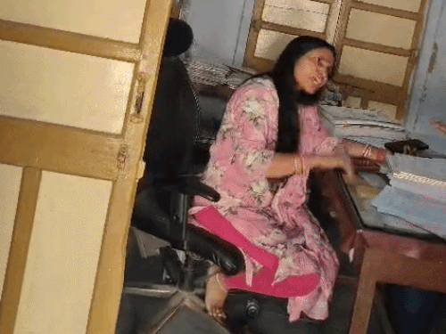 एईएन ने आरोपों को गलत बताया।