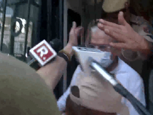 हमलावर कमल सिंह जमवाल को गुरुवार को मेडिकल चेकअप के लिए ले जाया गया।