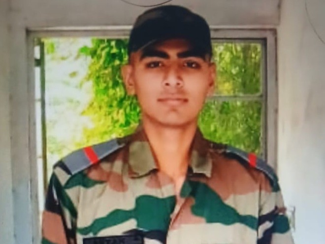 कुरुक्षेत्र का आर्यन 2 साल पहले सेना में भर्ती हुआ था। (फाइल फोटो) - Dainik Bhaskar