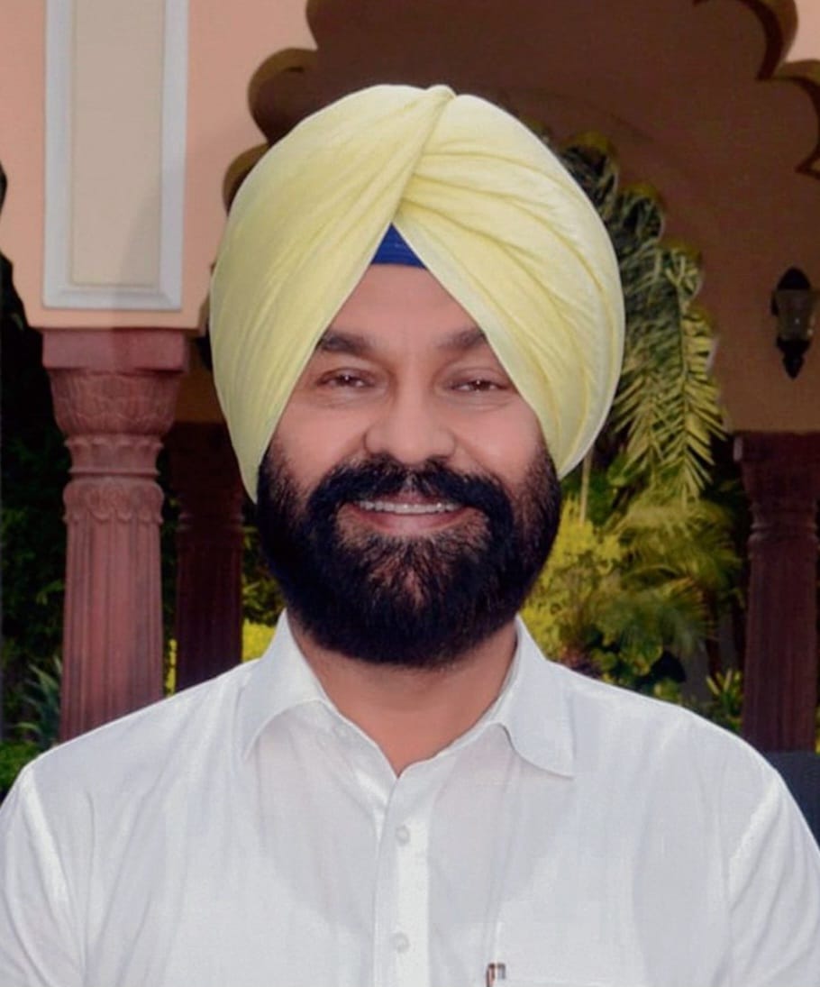 गिद्दड़बाहा (श्री मुक्तसर साहिब) से आम आदमी पार्टी के विधायक हरदीप सिंह डिंपी ढिल्लों।