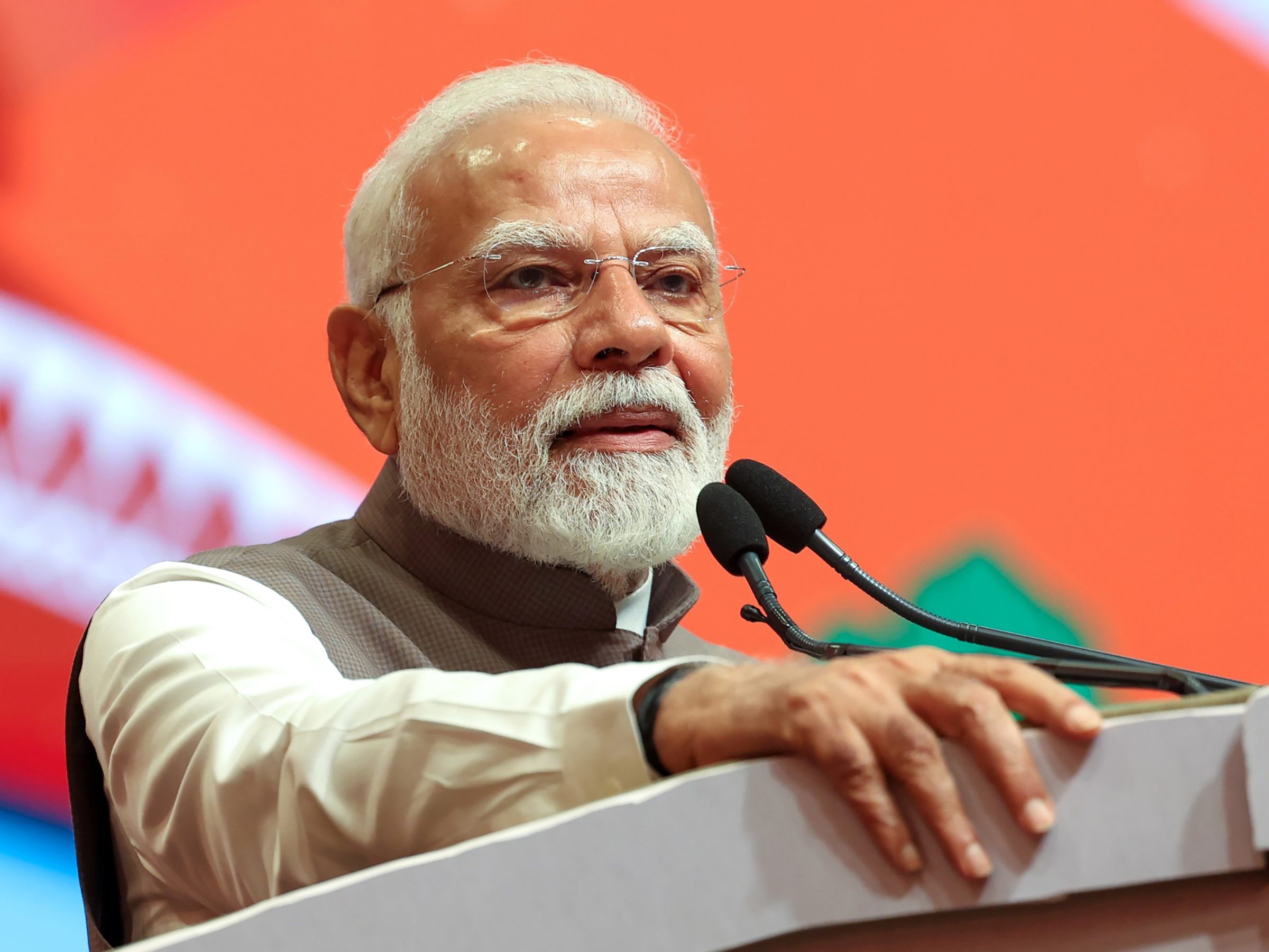 पीएम मोदी आज पश्चिम बंगाल जाएंगे:  ₹18,680 करोड़ के प्रोजेक्ट्स का उद्घाटन-शिलान्यास करेंगे; जनसभा को भी संबोधित करेंगे
