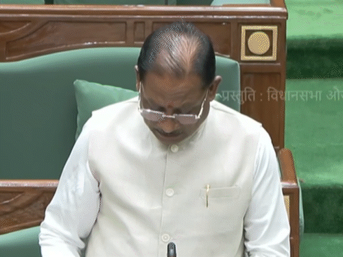 अनुदान मांगों की चर्चा पर सदन में हंगामा हो गया।